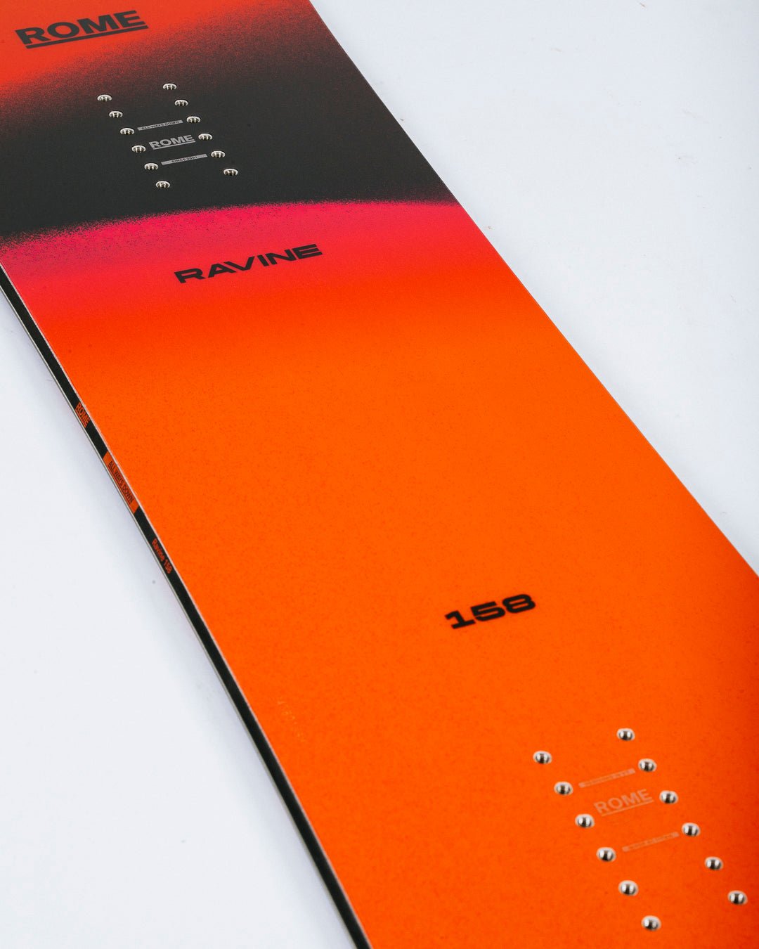 Ravine Snowboard - Directional Snowboards - Rome US - 2025-2026 - Rome Snowboards