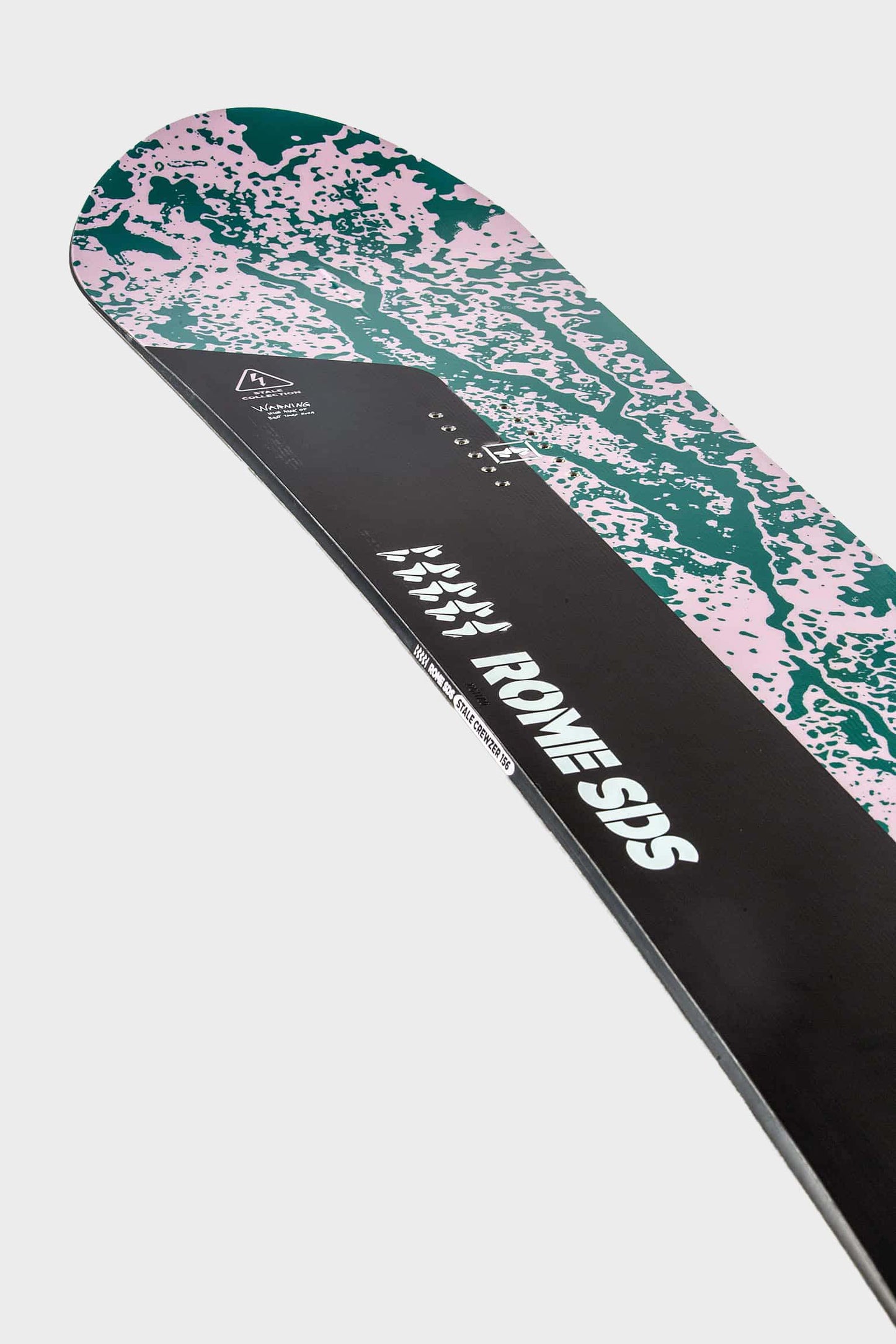 rome mens snowboard photo shoot in the studio of rome snowboards