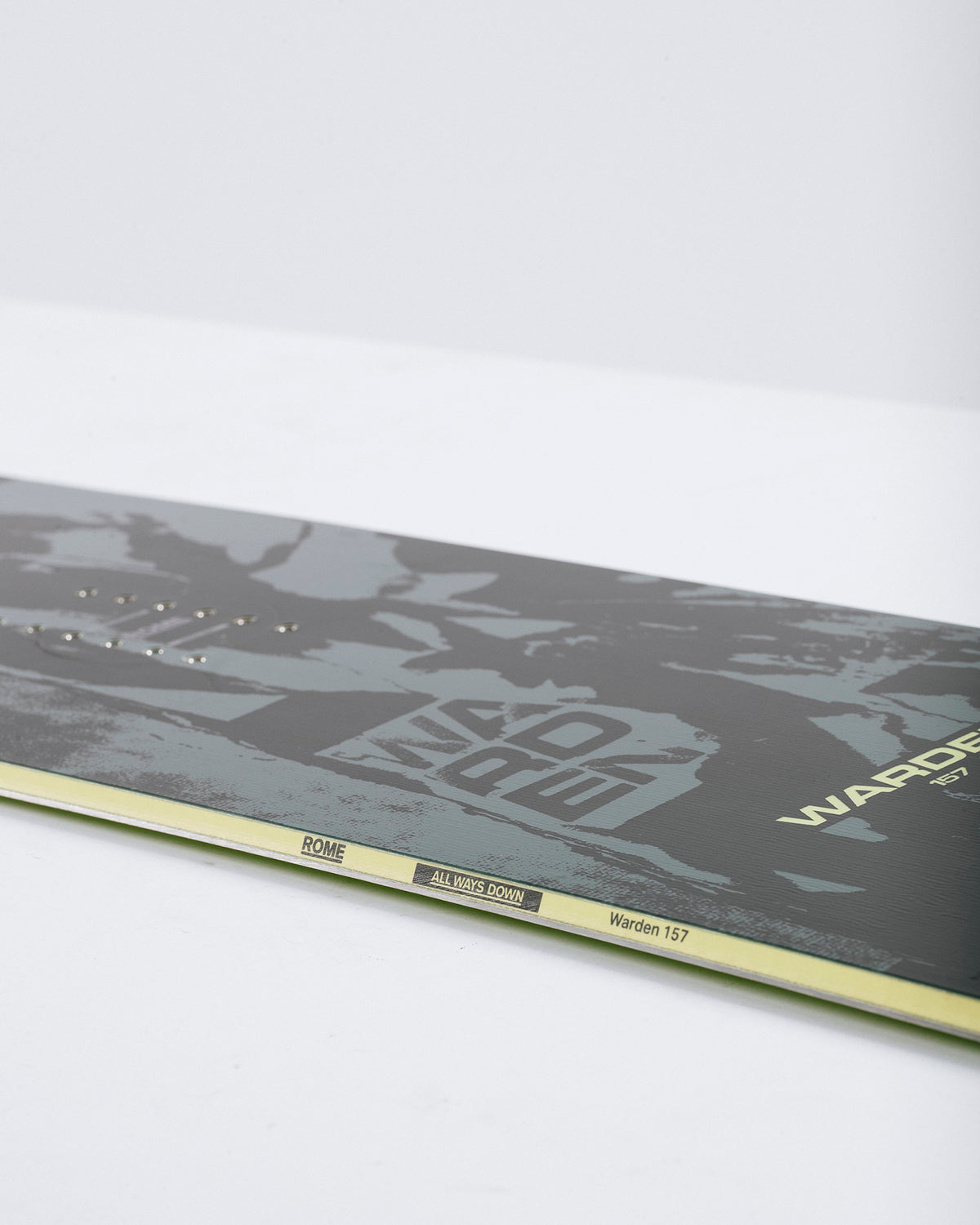 Warden Men's Snowboard