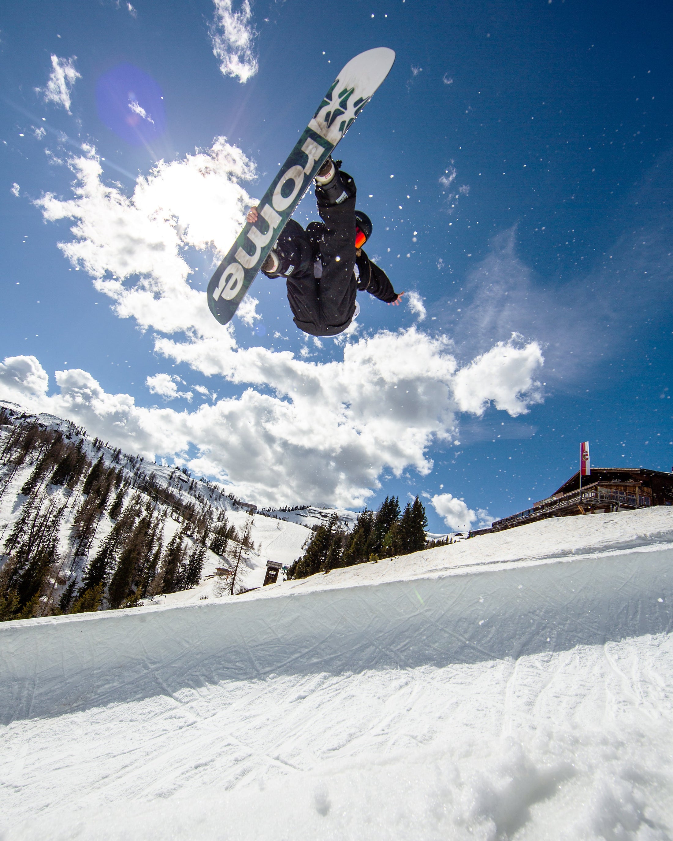 Rome Freaker snowboard 2023 Rome SDS Rome US