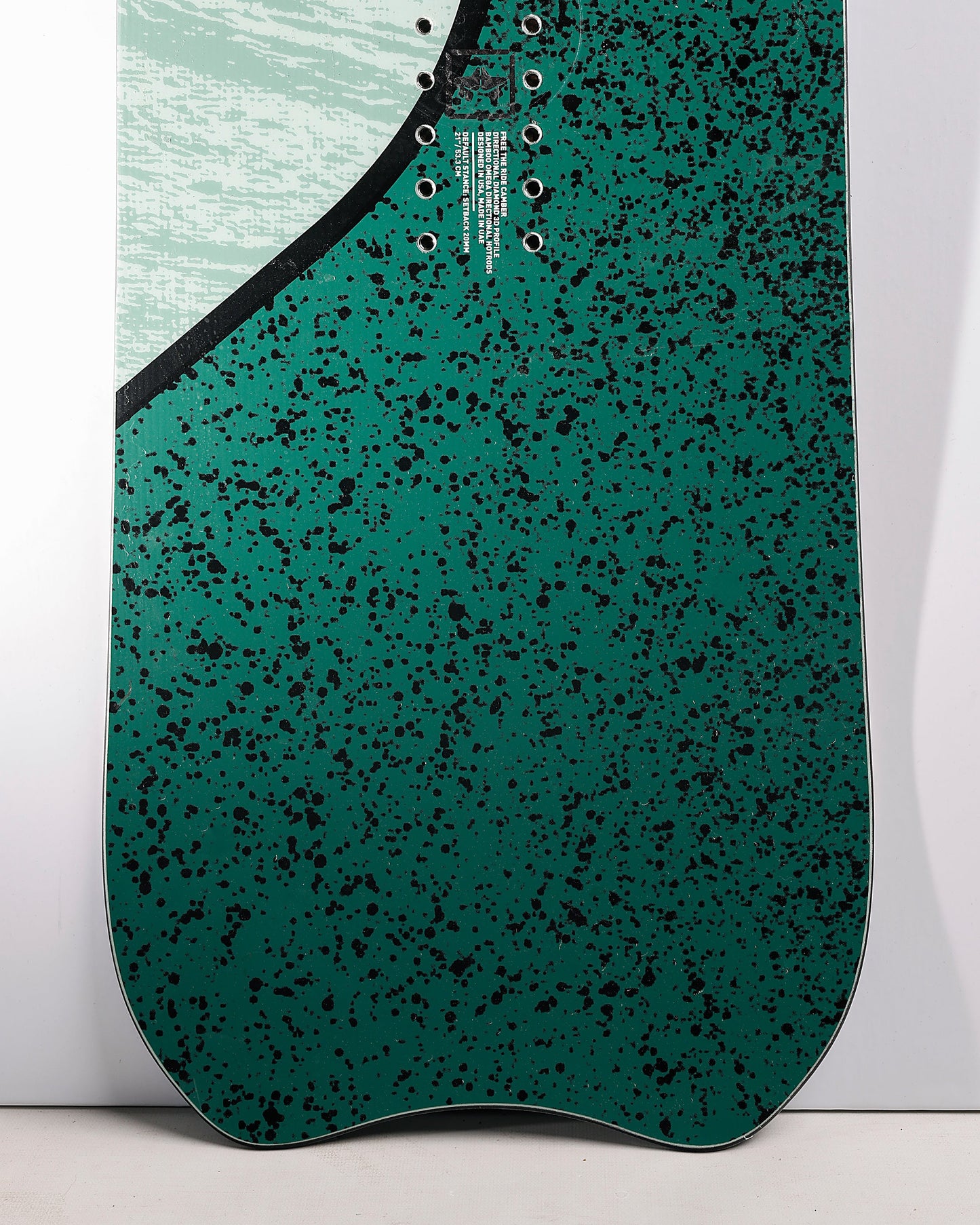 Rome Stalefish snowboard 2023 product photo close up of tail shot in the studio